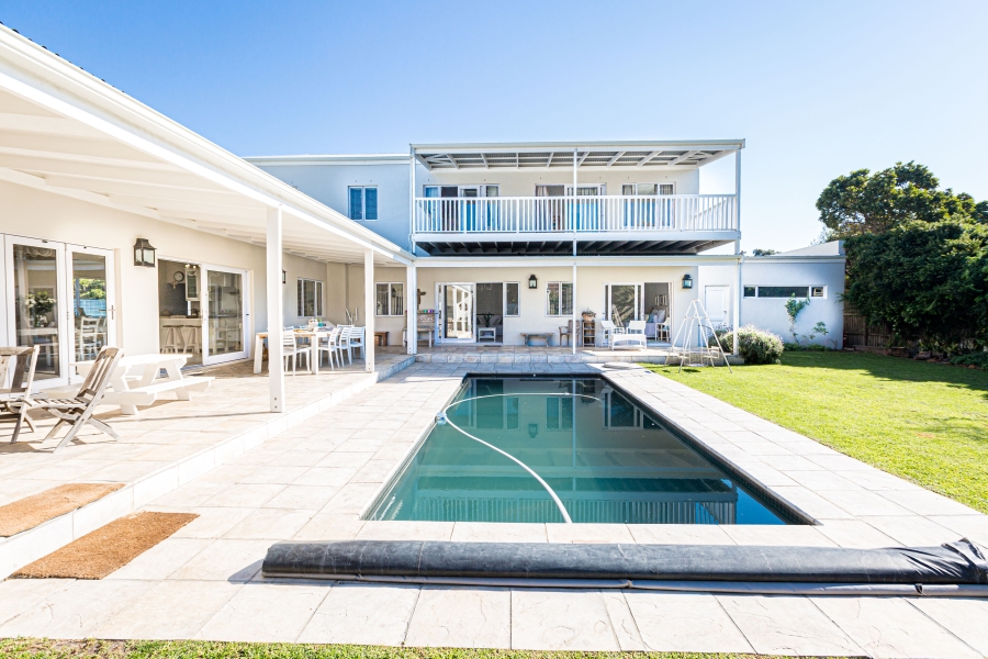 5 Bedroom Property for Sale in Kommetjie Western Cape